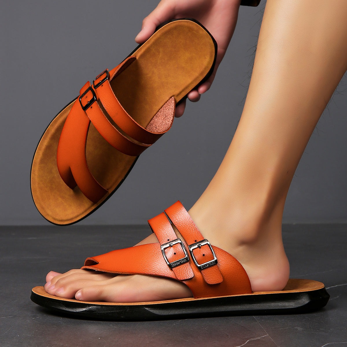 August toe ring sandals - detail