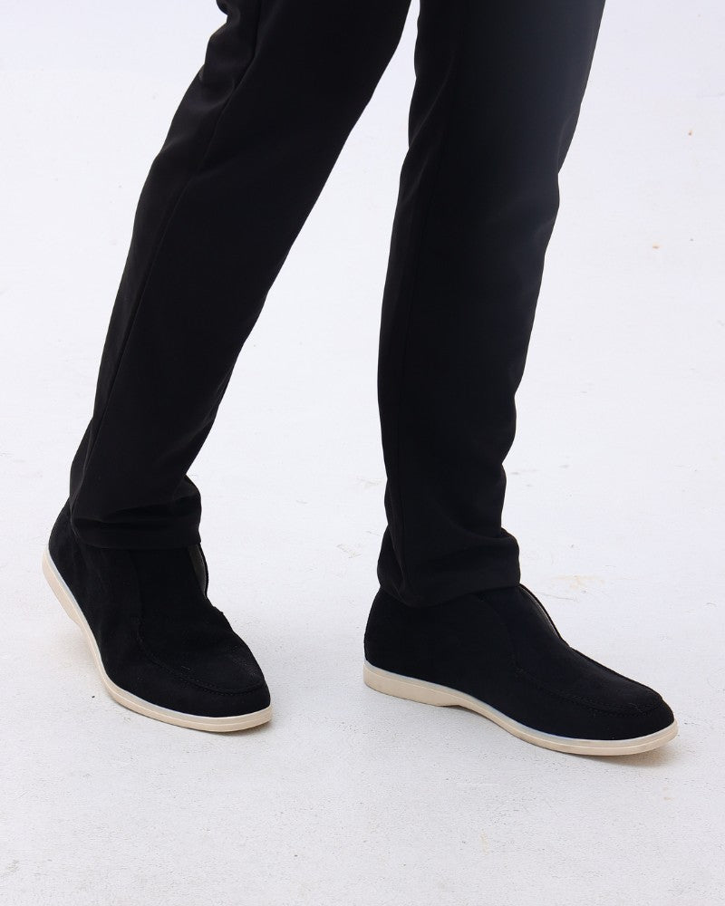 black-ankle boots