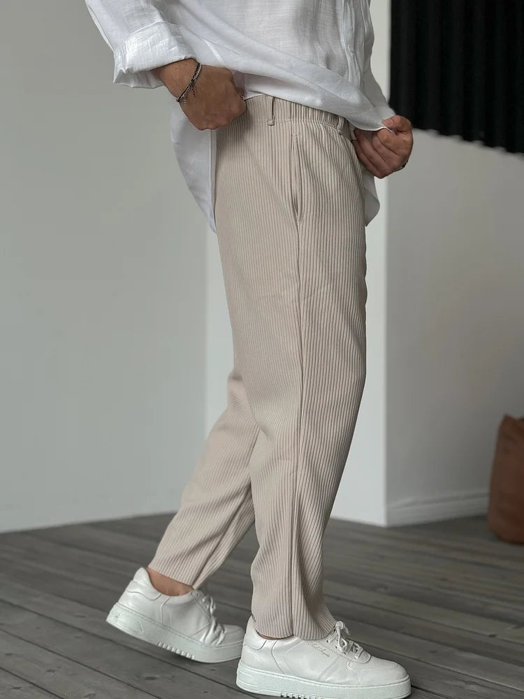 beige-pants