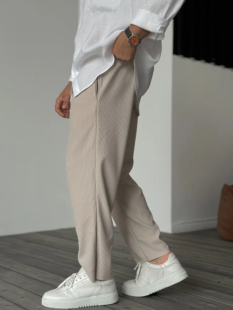 beige-pants