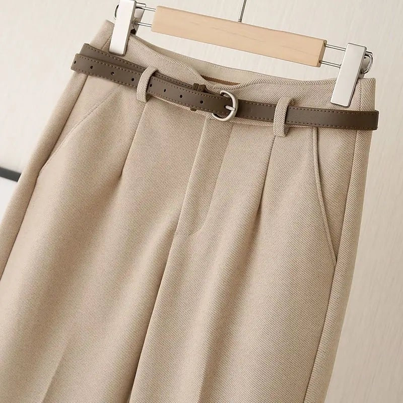 beige-trousers
