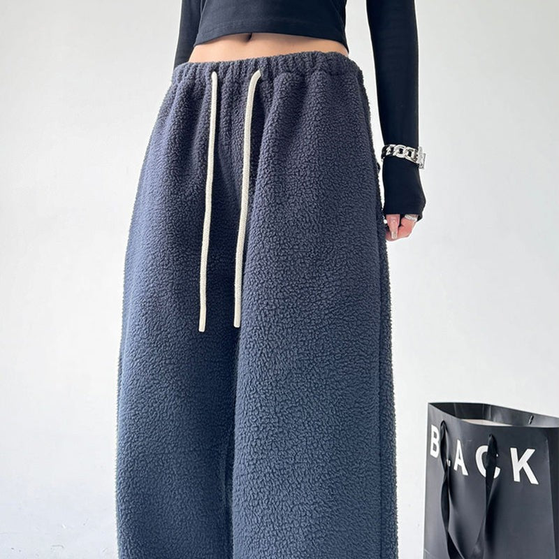 navy-sweatpants