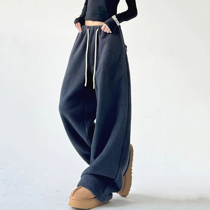 navy-sweatpants