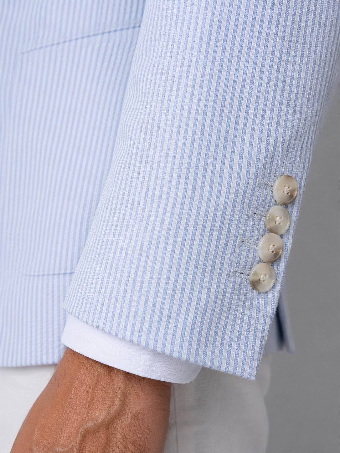 Franklin blazer - Light Blue sleeve detail