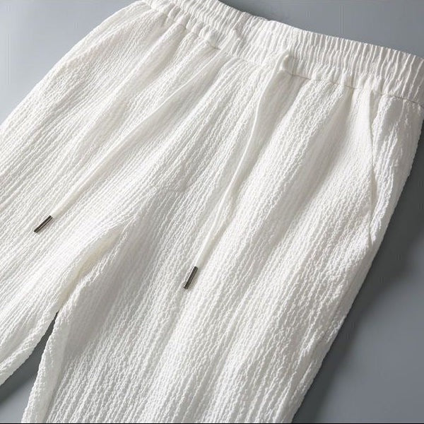 Hayes linen set - White pants detail