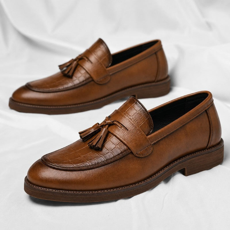 Henry leather tassel loafer - Brown side view