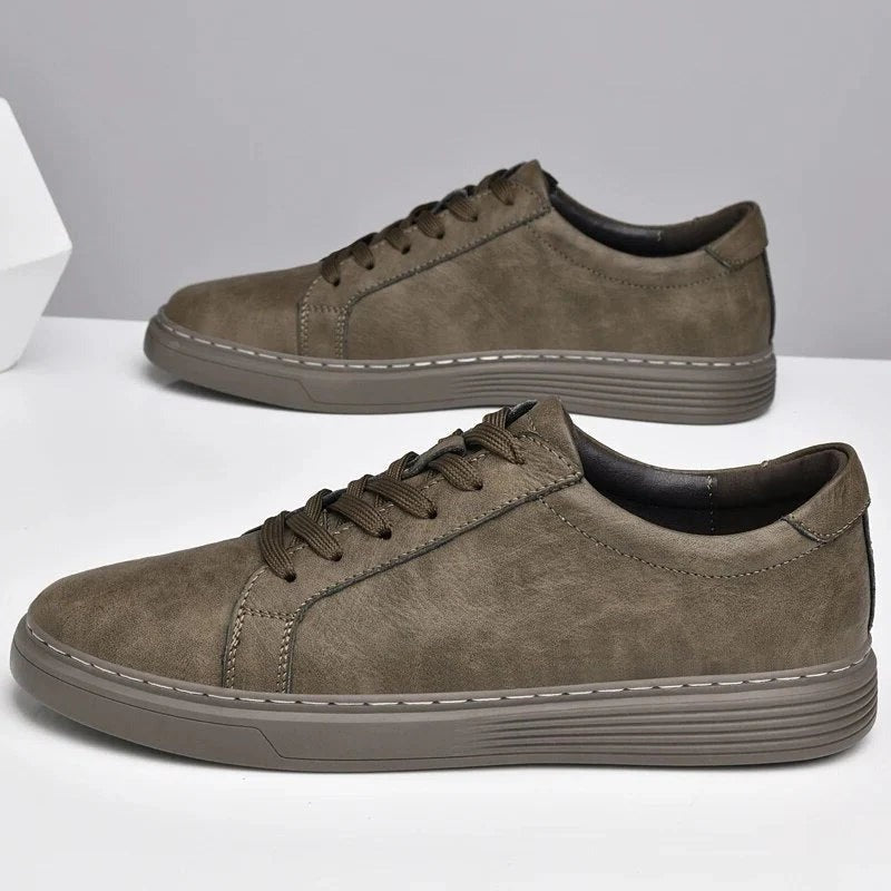 Sneakers - Khaki pair view