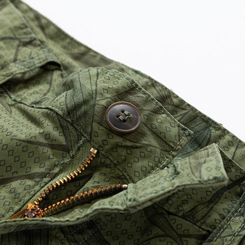 Luke tropical shorts - detail view