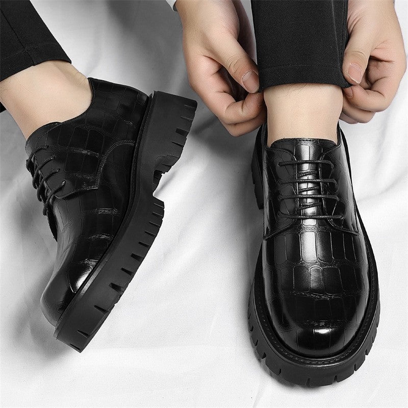 Magnus platform derby dress shoes - on foot