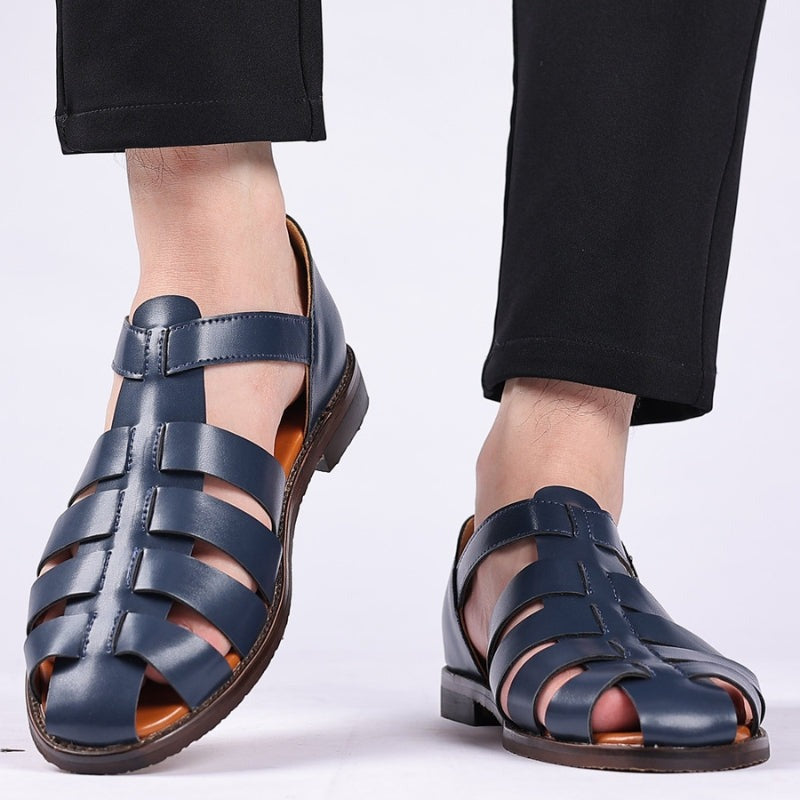 Mateo sandals - Navy worn