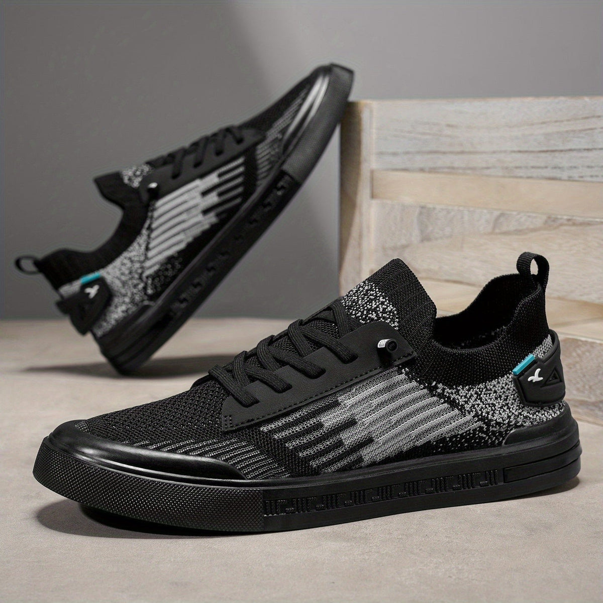 Milo knit sneakers - Black detail