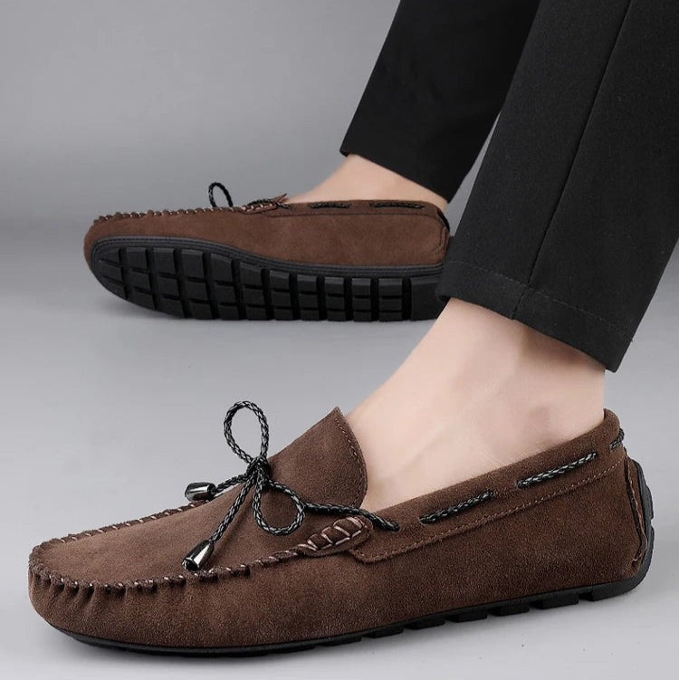 Henry Loafers - Brown on foot