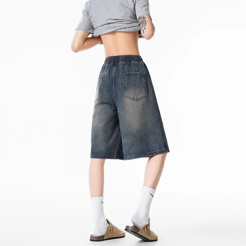 Rocco knee length denim shorts - detail view