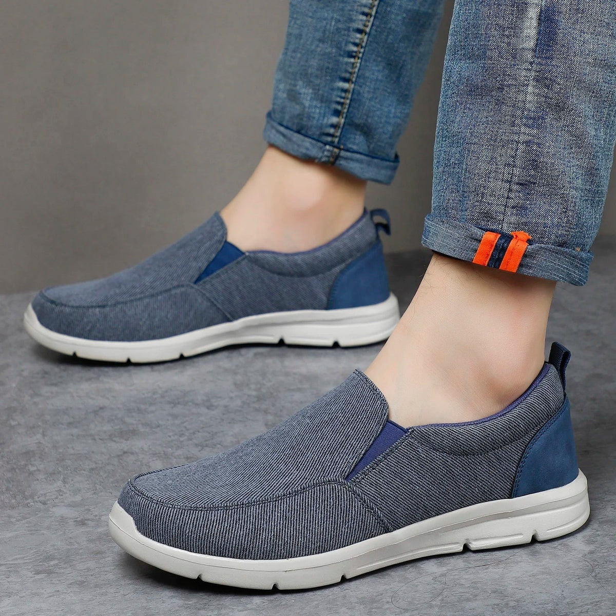 Tom slip on canvas shoes - Blue side view