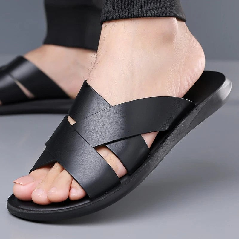 Tomas cross strap slide sandals - Black, on foot