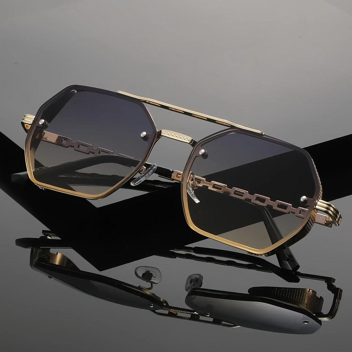 Hugo Sunglasses - Detail